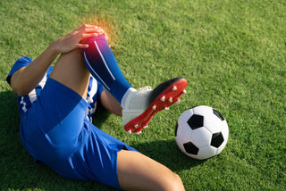 Las lesiones más frecuentes en niños que juegan al fútbol y cómo prevenirlas
